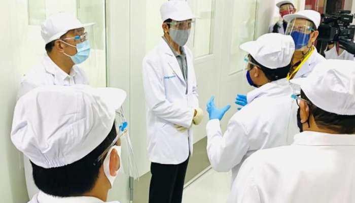إندونيسيا تبدأ المرحلة الثالثة من تجربة اللقاح الصيني  ضد كورونا على  مواطنيها 