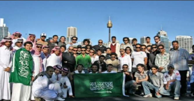 الطلبة السعوديون.png (343 KB)