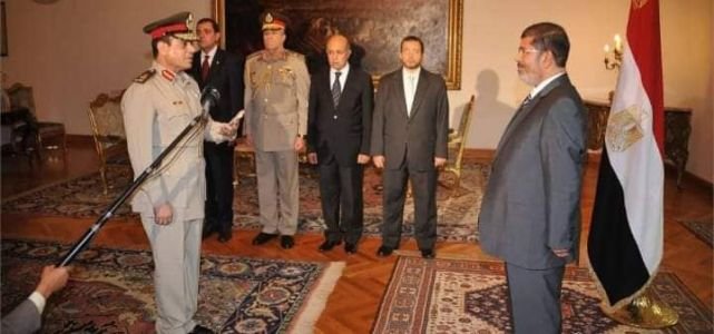 وفاة محمد مرسي ... وفاة للشرعية بمصر
