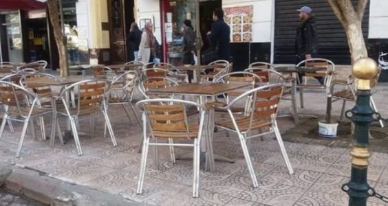 أصحاب المقاهي و المطاعم يدعوون لإضراب وطني